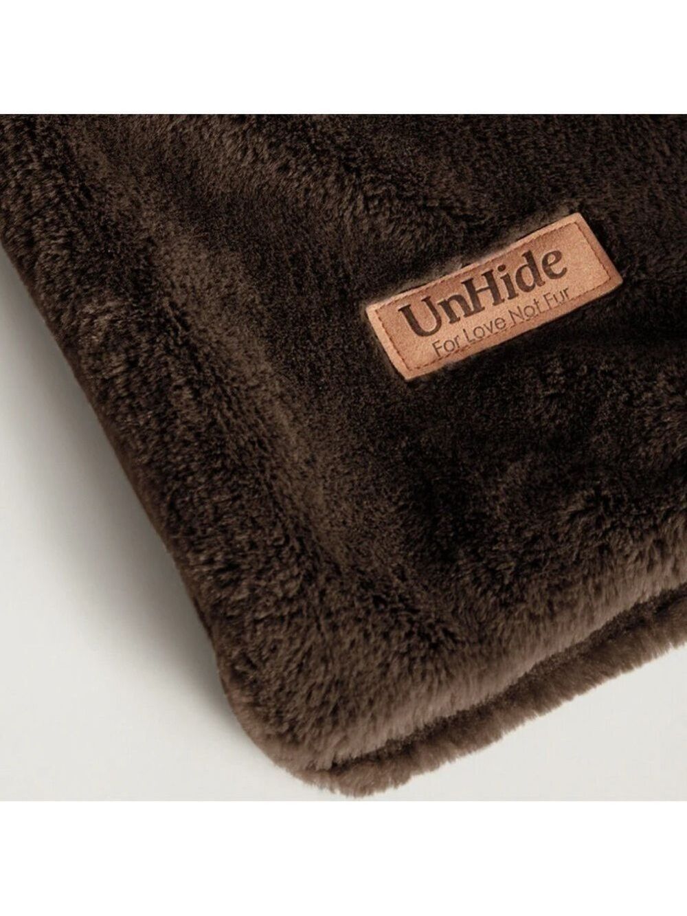 UnHide Chocolate Hare Lil’ Marsh Blanket | NEW | Small 50x60 in | Lil Marsh - Picture 3 of 12